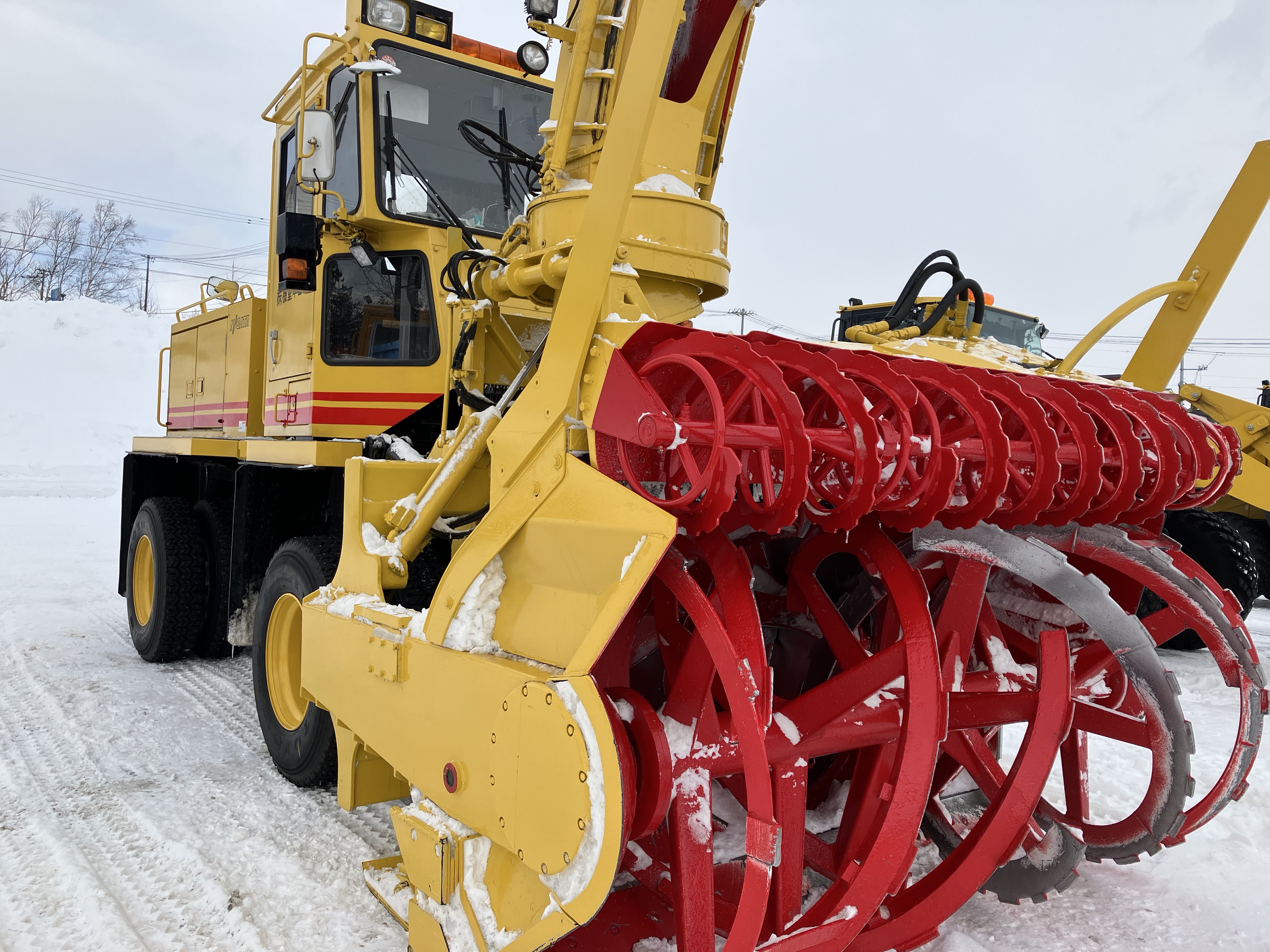 ロータリ除雪車